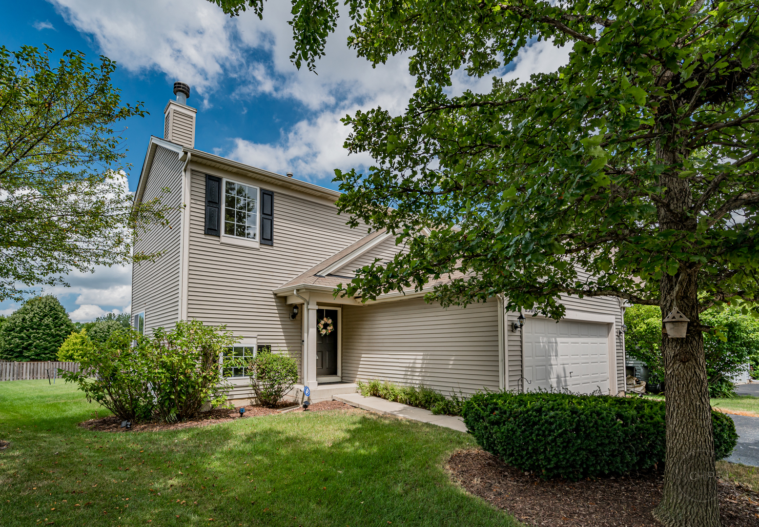 Property Photo: 2360 Shiloh Drive IL 60503