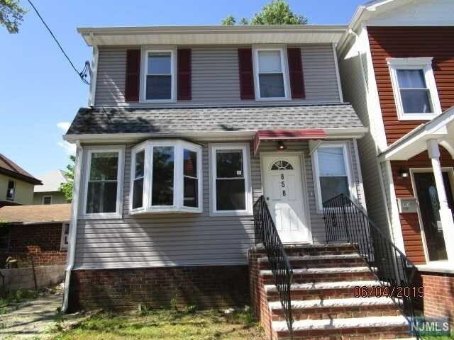 Property Photo:  858 Lyons Avenue  NJ 07111 