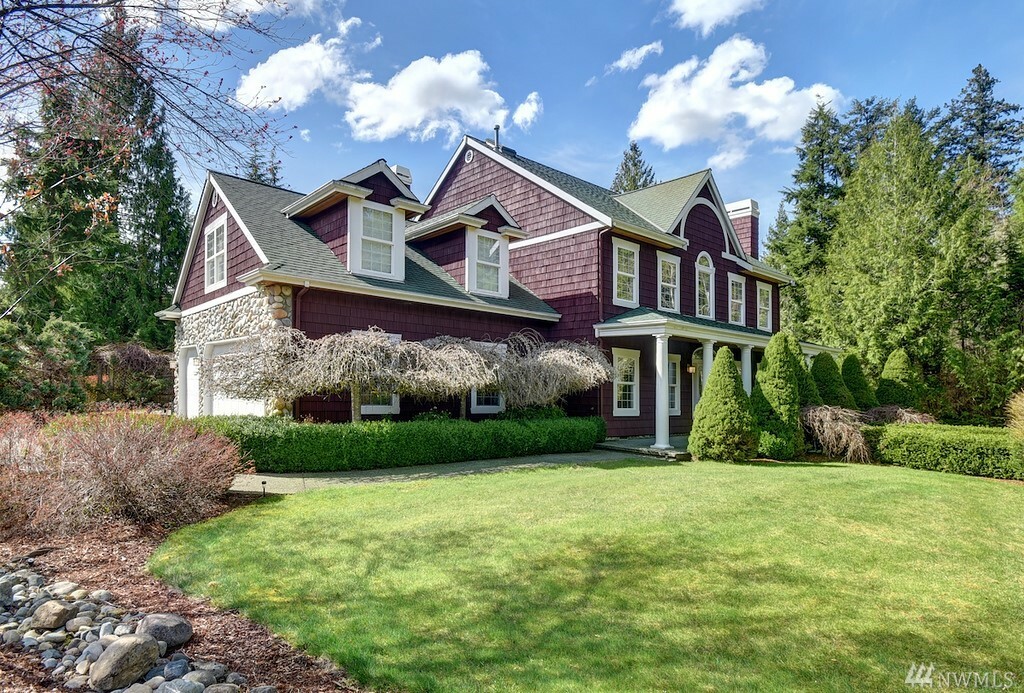 Property Photo: 7505 334th Ave SE WA 98024
