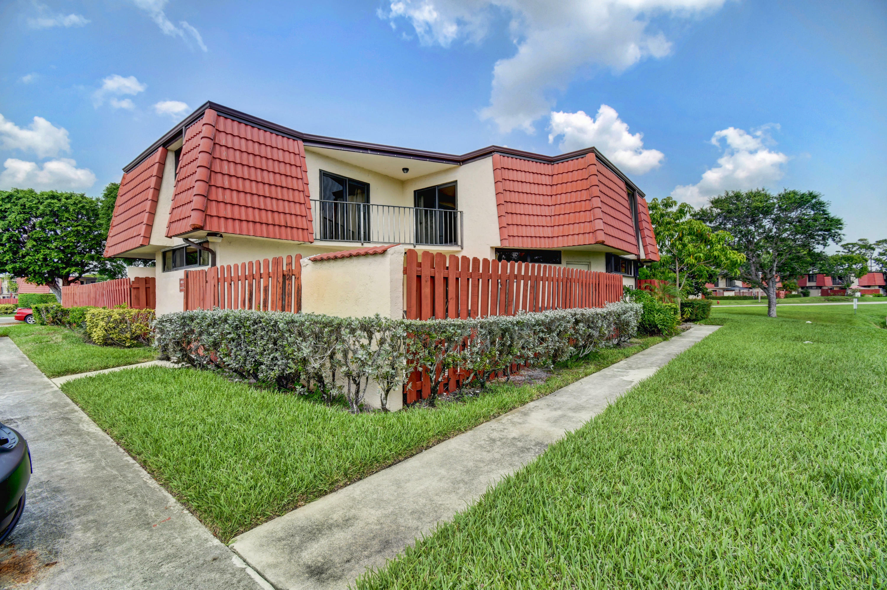 Property Photo:  3805 Victoria Drive  FL 33406 