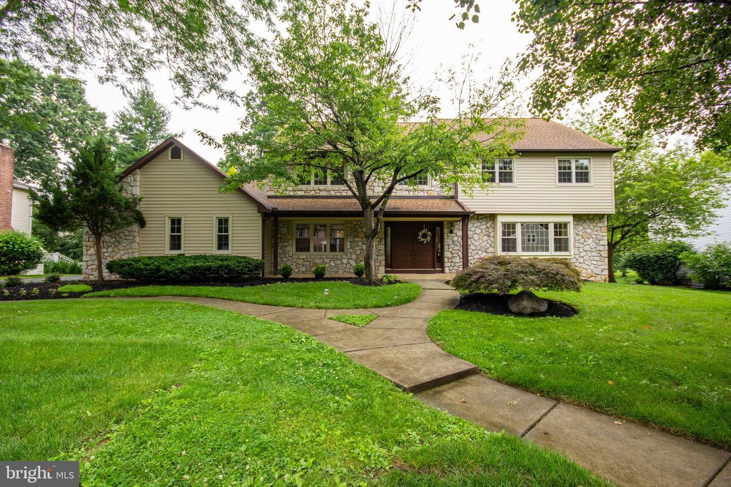 Property Photo:  630 Friar Drive  PA 19067 