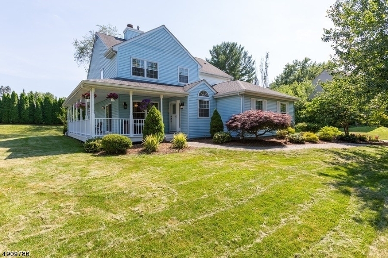 Property Photo: 7 Chestnut Pl NJ 08833