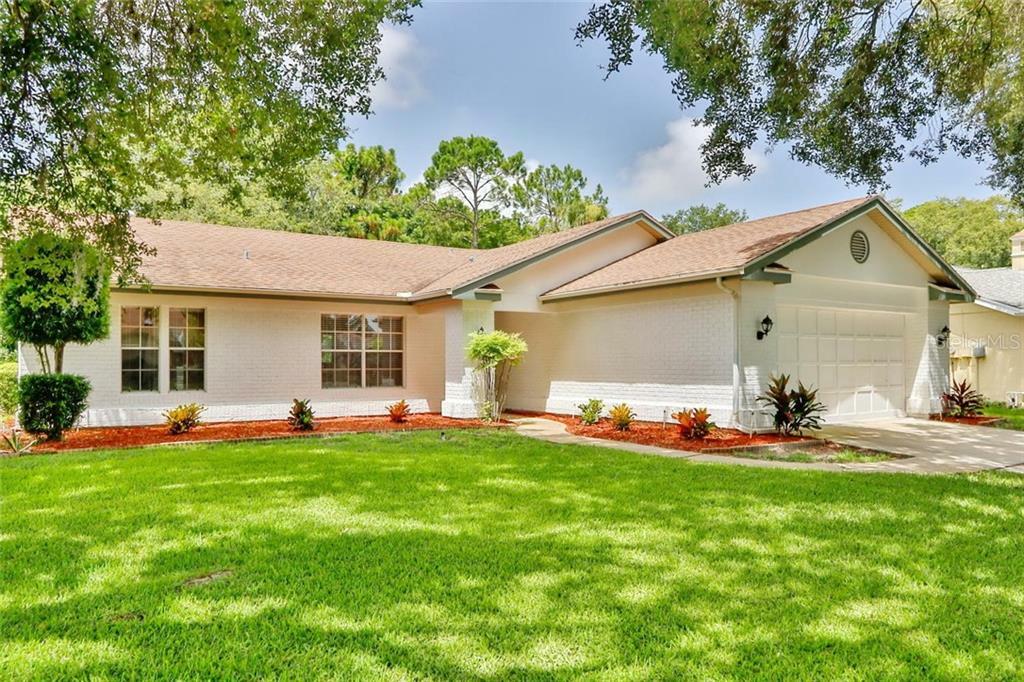 Property Photo: 8532 Berkley Drive FL 34667