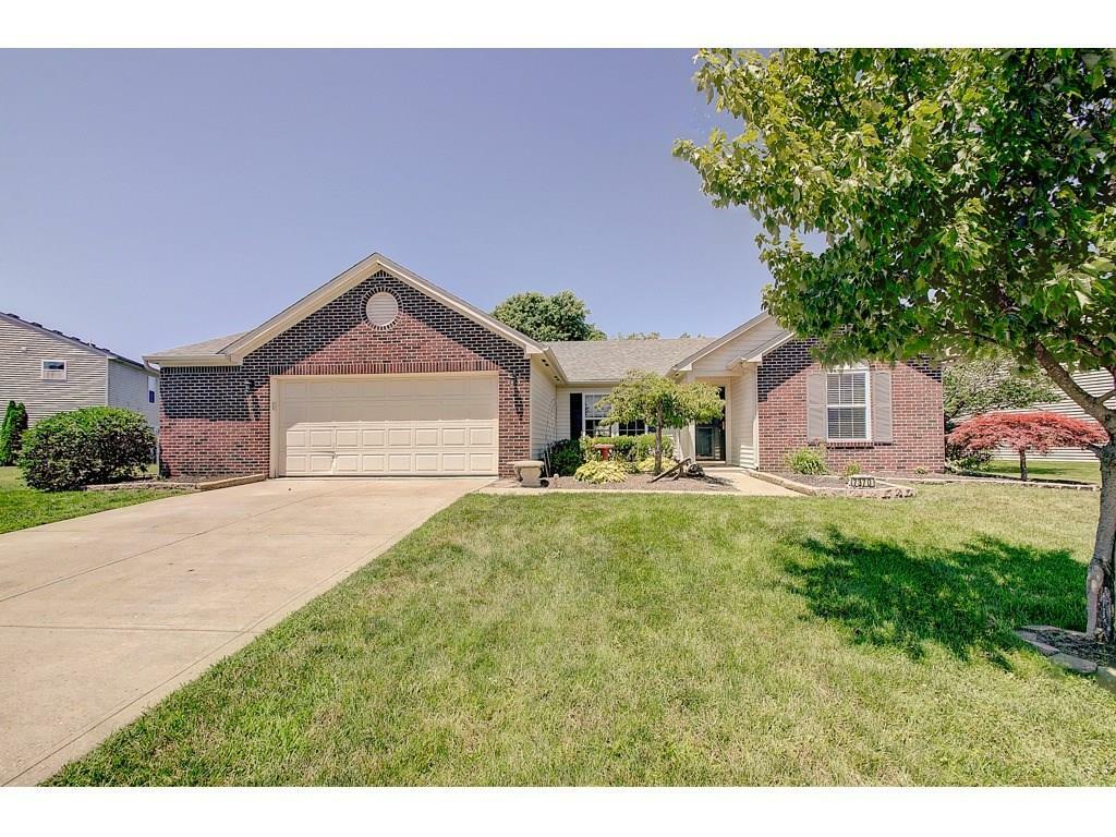 7370 Copperwood Drive  Indianapolis IN 46217 photo