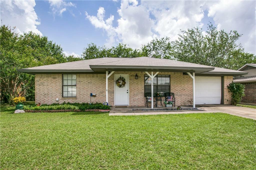 Property Photo:  1826 Melinda Myrl Drive  TX 76266 