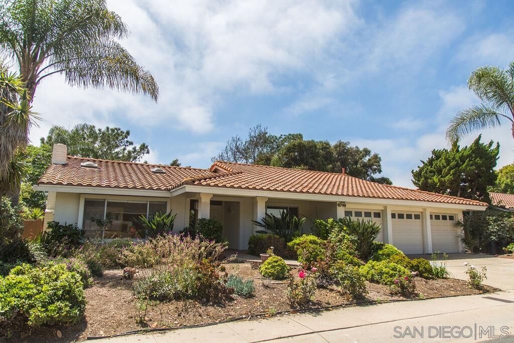 Property Photo: 8748 Cliffridge Avenue CA 92037