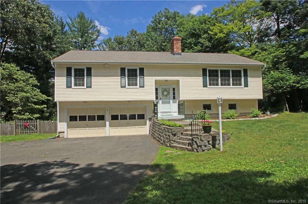 Property Photo: 6 Philo Curtis Road CT 06482