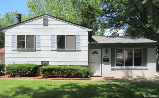 Property Photo:  28498 Greenview Street  MI 48174 