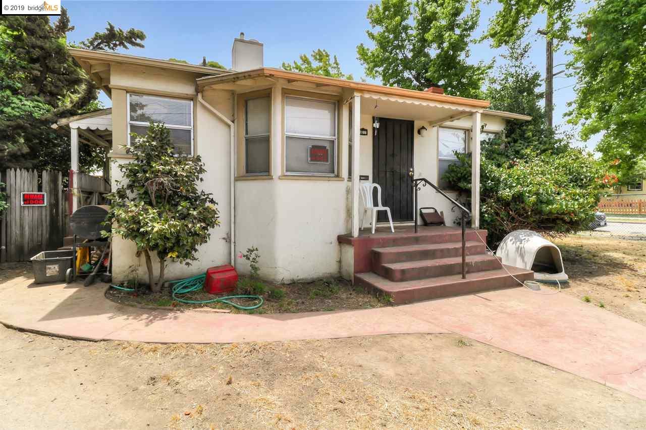 Property Photo:  2100 94th Ave  CA 94603 