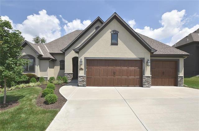 Property Photo:  9674 Apple Blossom Lane  MO 64152 