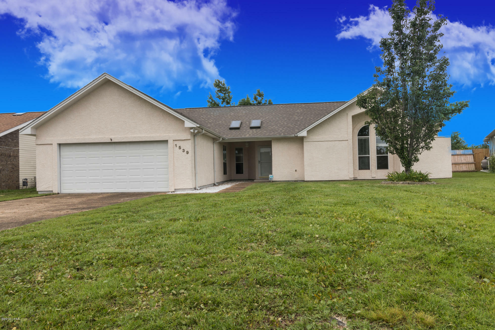 Property Photo:  1539 Blue Grass Lane  FL 32444 