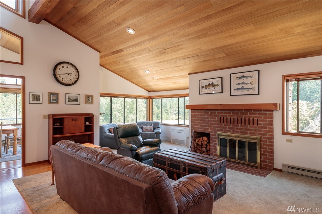 Property Photo: 75 Gloria Lane WA 98261