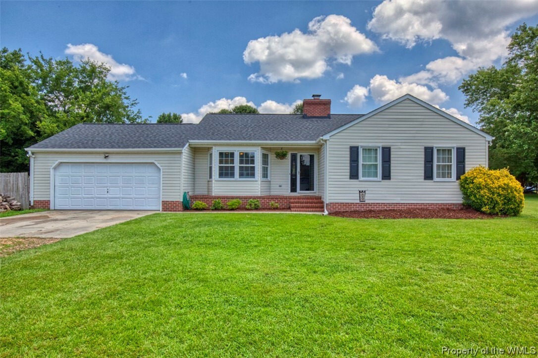 Property Photo:  100 Fairmont Drive  VA 23188 