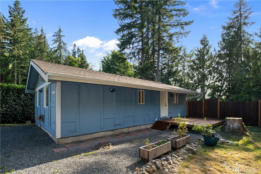 Property Photo:  13020 W Loop View Dr  WA 98252 