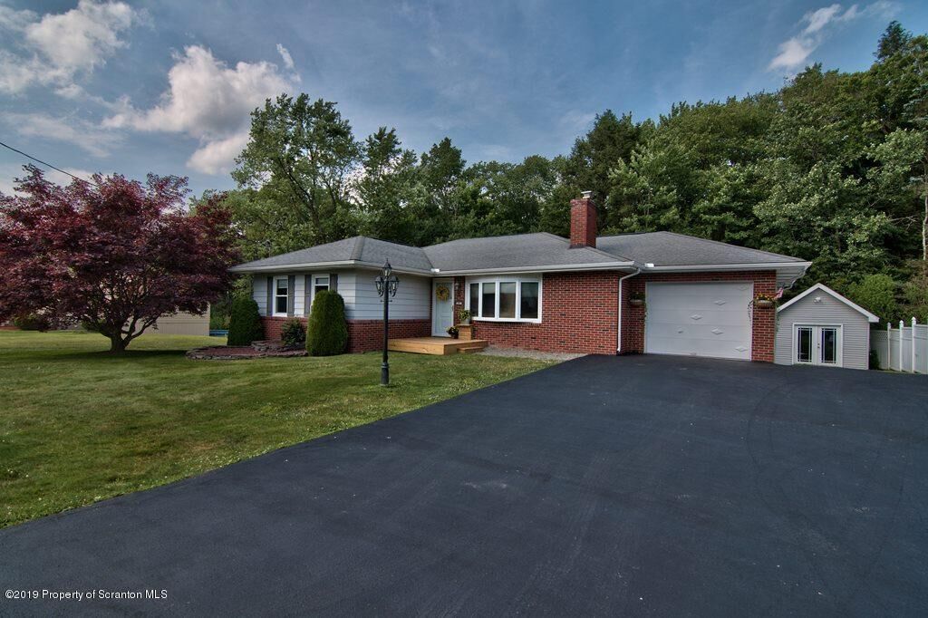 Property Photo:  307 Barbara Drive  PA 18444 