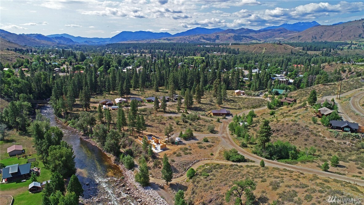 Property Photo:  302 Bench Lane  WA 98862 