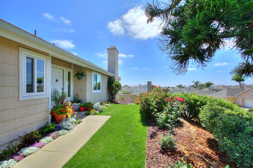 Property Photo:  6853 Shearwaters Dr  CA 92011 