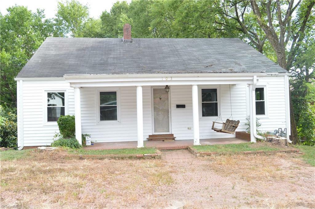 Property Photo:  103 W Cardwell Street  NC 27025 