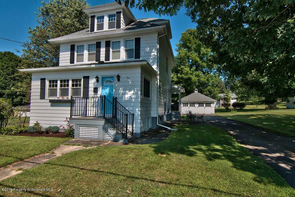 Property Photo:  523 Broad Street  PA 18452 