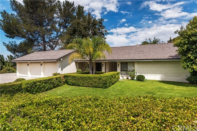 Property Photo: 8227 Lindante Drive CA 90603