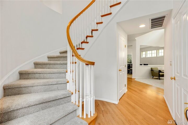 Property Photo:  22612 SE 12th Place  WA 98075 