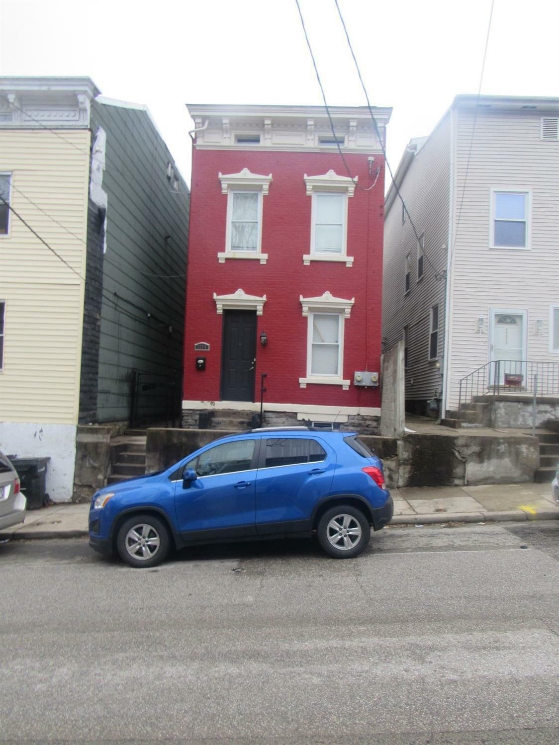 Property Photo:  2203 Rice St  OH 45219 