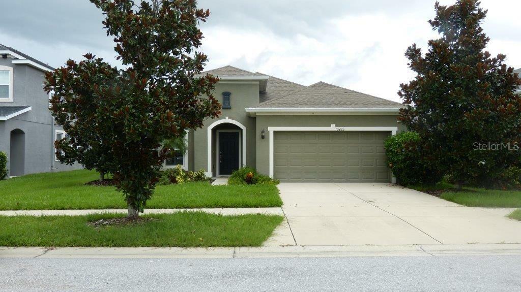 Property Photo: 10425 Flagstaff Falls Avenue FL 33578