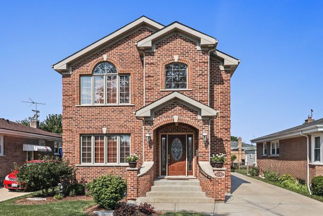 Property Photo:  5020 North Ozark Avenue  IL 60706 