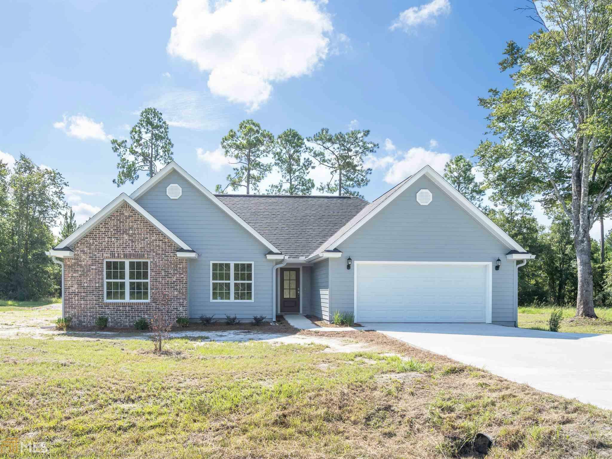 Property Photo:  111 Jenny Ct  GA 31537 