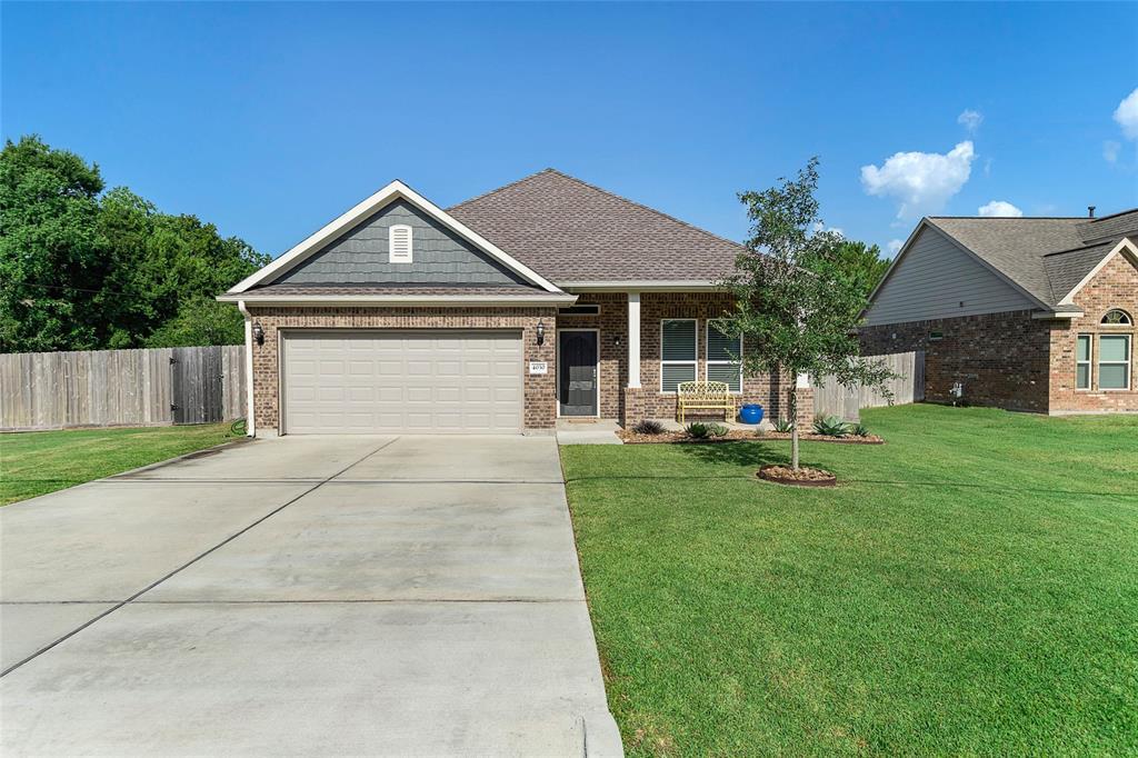 Property Photo: 4030 Avenue L TX 77510