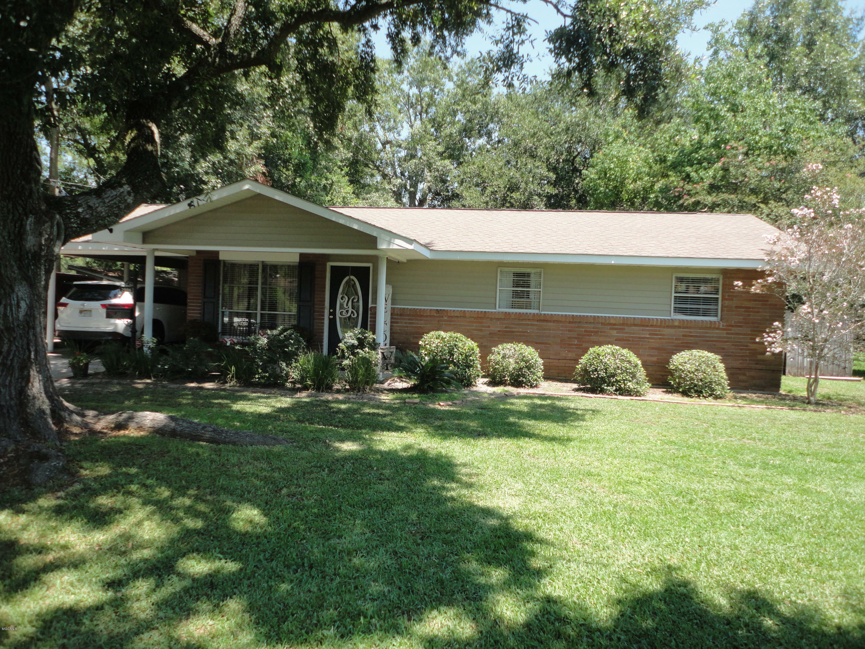 2906 Lynwood Street  Pascagoula MS 39567 photo