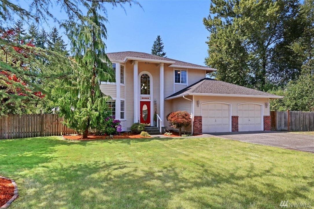 Property Photo:  22828 24th Ave W  WA 98036 