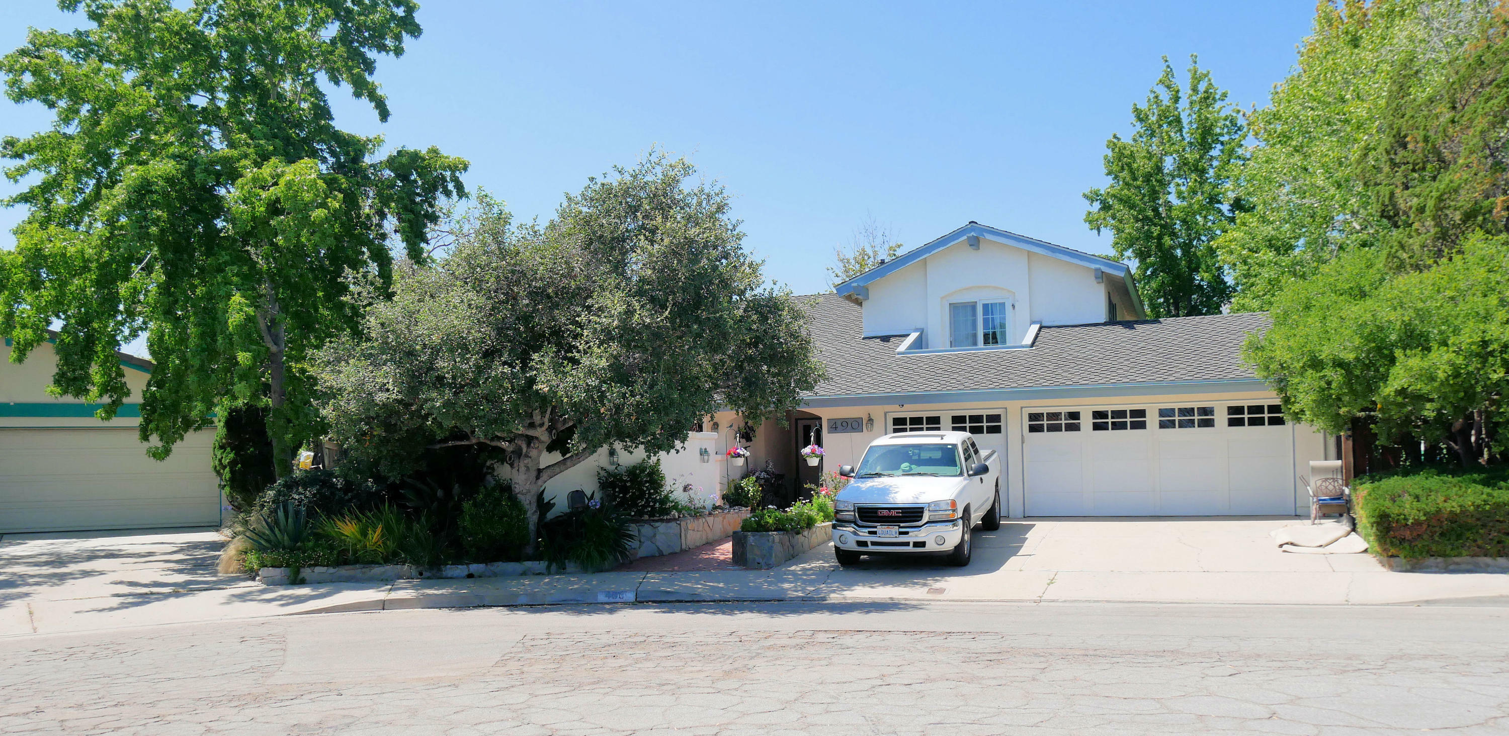 490 Camino Talavera  Goleta CA 93117 photo
