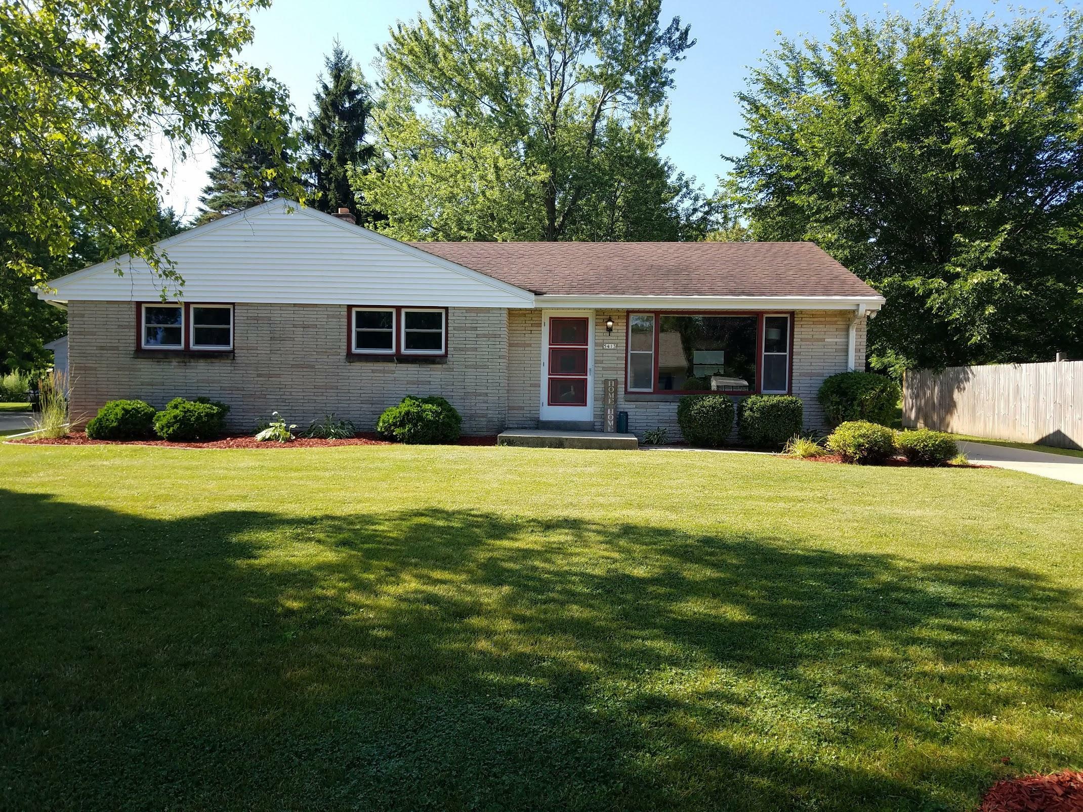 Property Photo:  5413 Norman St  WI 53406 