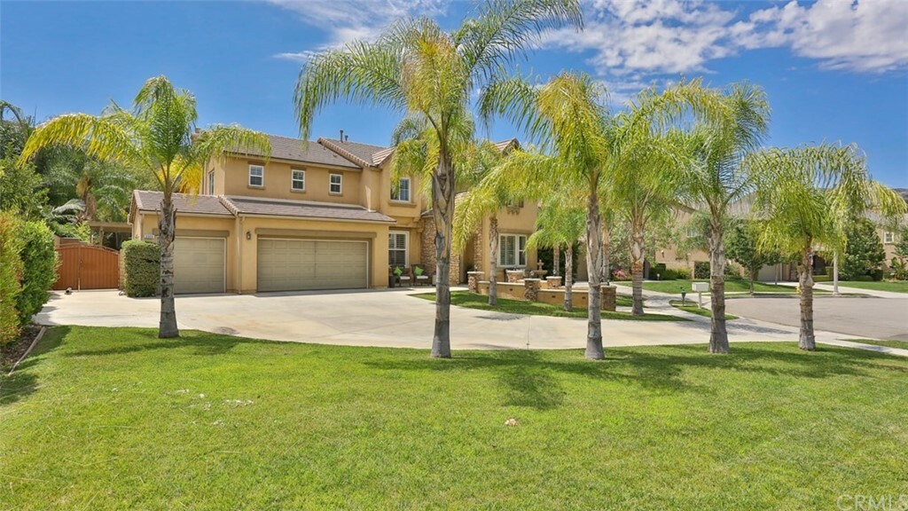 Property Photo:  3366 Rural Circle  CA 92882 