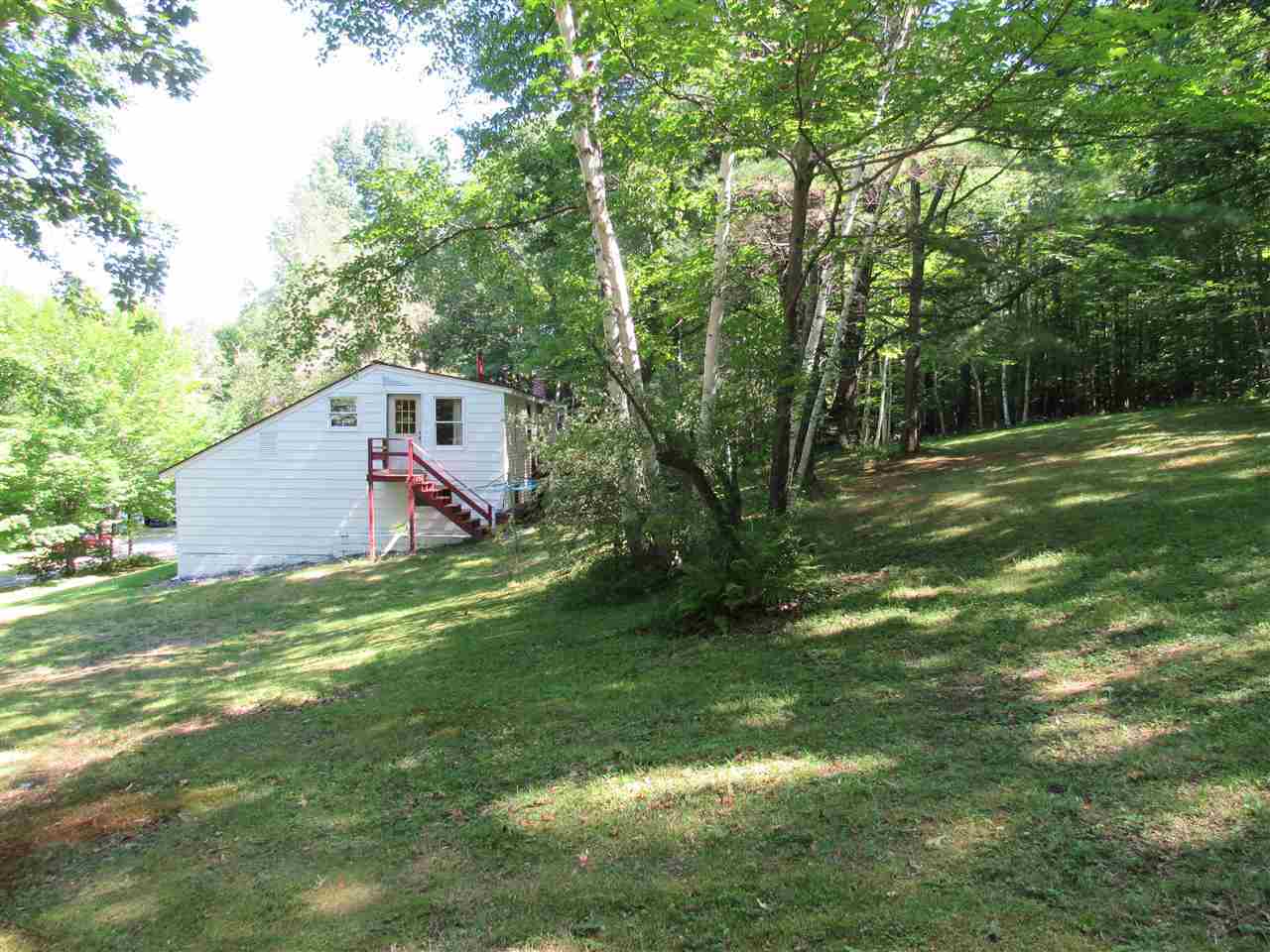 Property Photo:  3 Leet Drive  NH 03743 