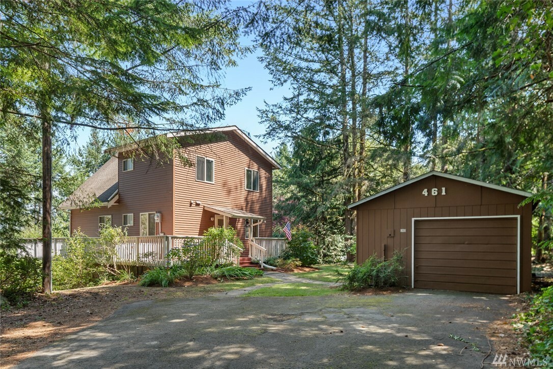 Property Photo:  461 E Twanoh Falls Dr  WA 98528 