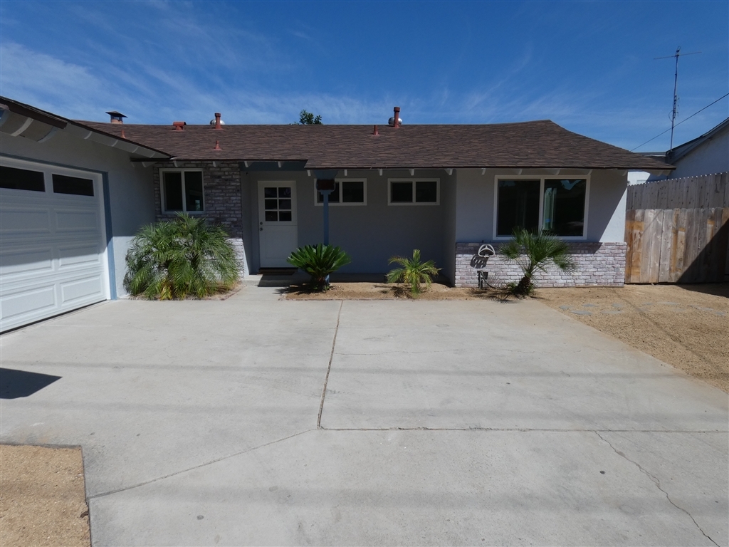 Property Photo:  6337 Boulder Lake Ave  CA 92119 