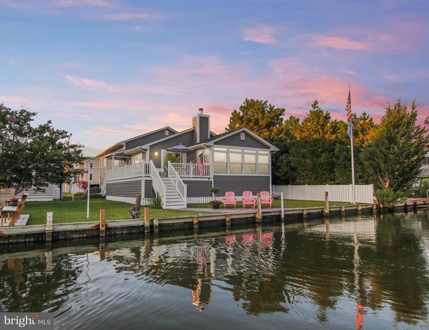 Property Photo:  8 W Georgetown Street  DE 19944 