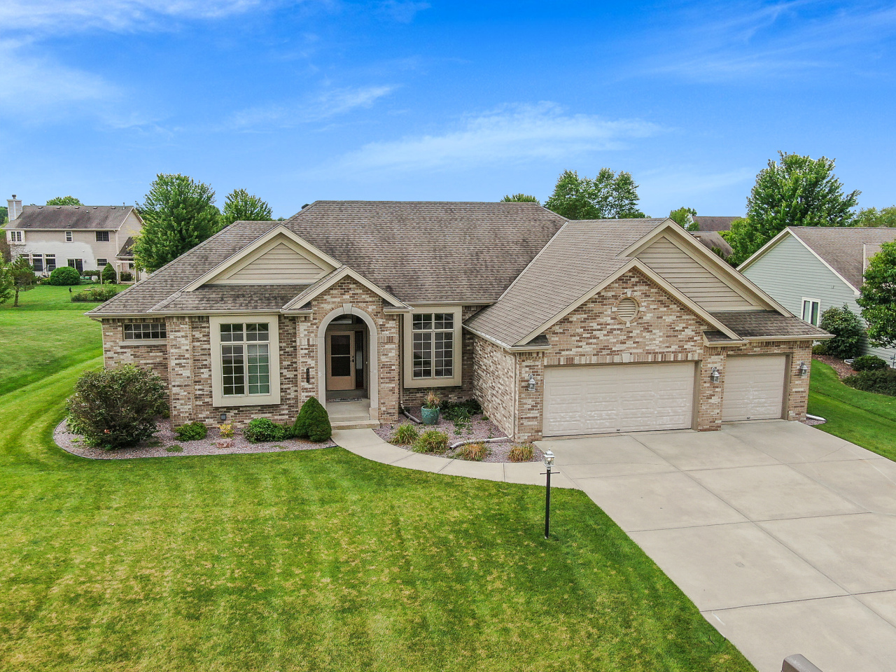 Property Photo: 6341 Bald Eagle Rd WI 53406