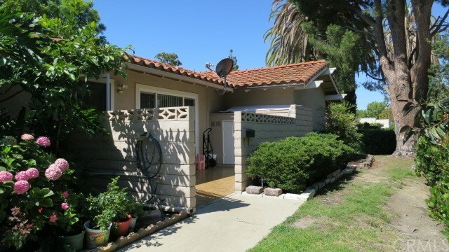 Property Photo:  2058 Via Mariposa E C  CA 92637 