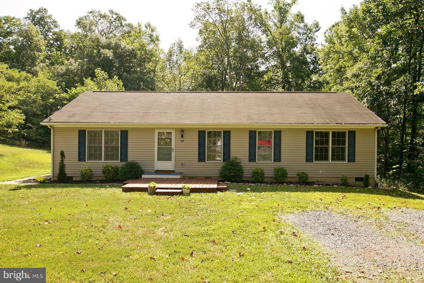 Property Photo:  312 Raccoon Drive  VA 22602 