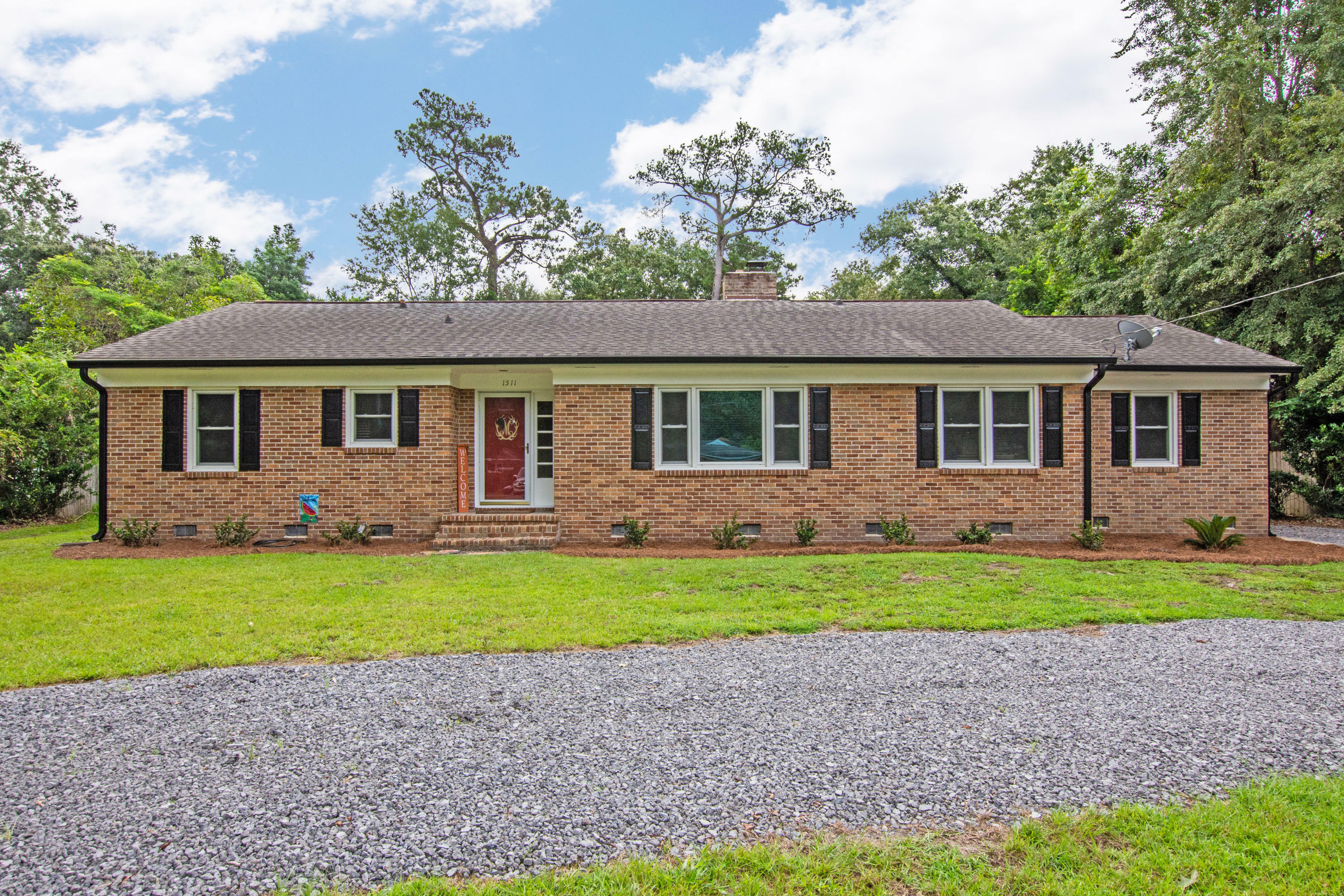 Property Photo:  1511 Wannamaker Avenue  SC 29485 