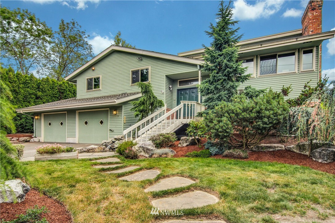 Property Photo:  11315 NE 60th Street  WA 98033 