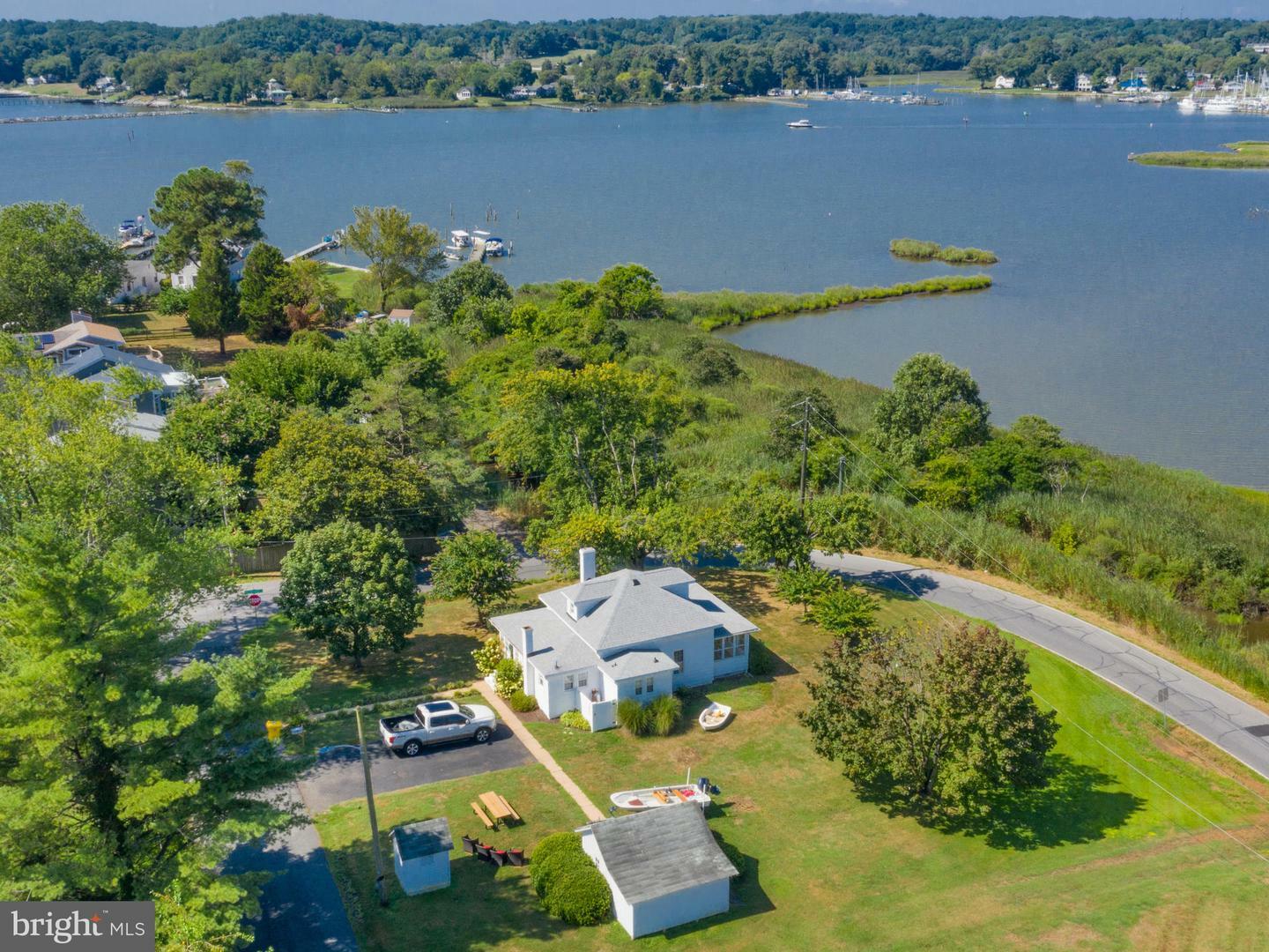 Property Photo:  6177 Owings Beach Road  MD 20751 