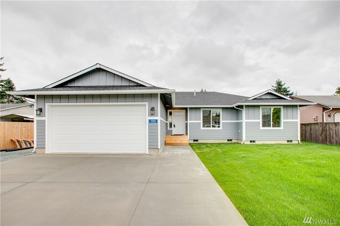 Property Photo:  1255 Crystal Lane  WA 98233 