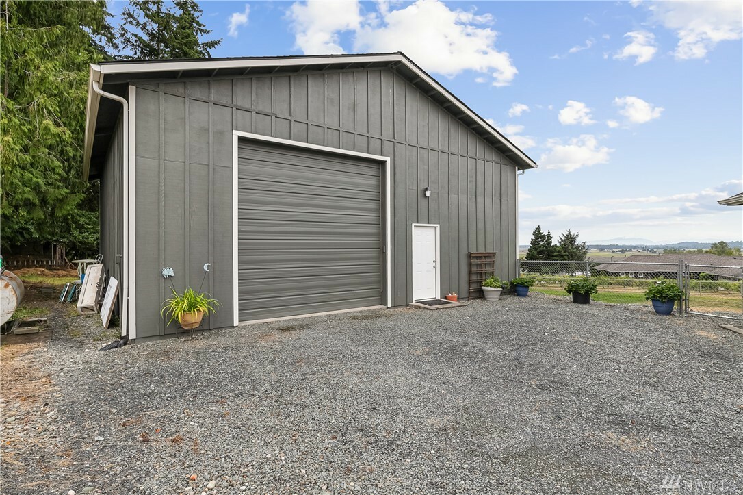 Property Photo: 19708 E Conway Hill Lane WA 98274