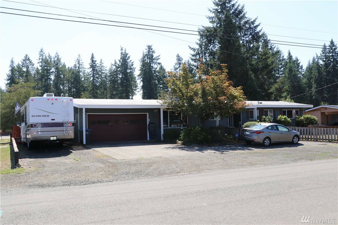 Property Photo:  307 W H St  WA 98584 