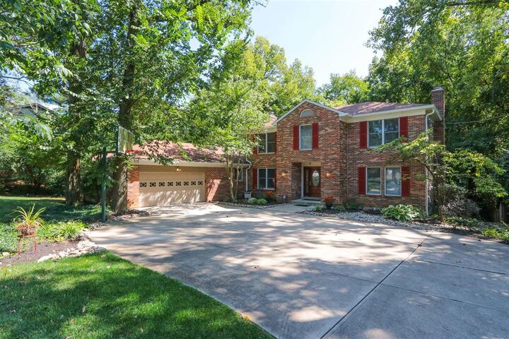 668 N Meadowcrest Circle  Springfield Twp. OH 45231 photo