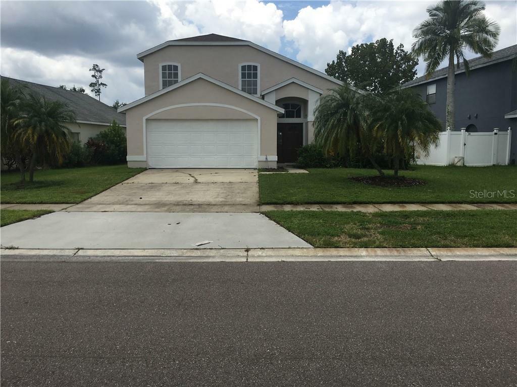 Property Photo:  302 Lexingdale Drive  FL 32828 